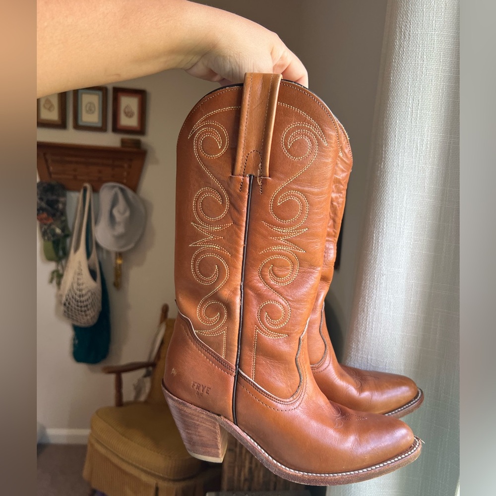 Vintage FRYE cowboy boots